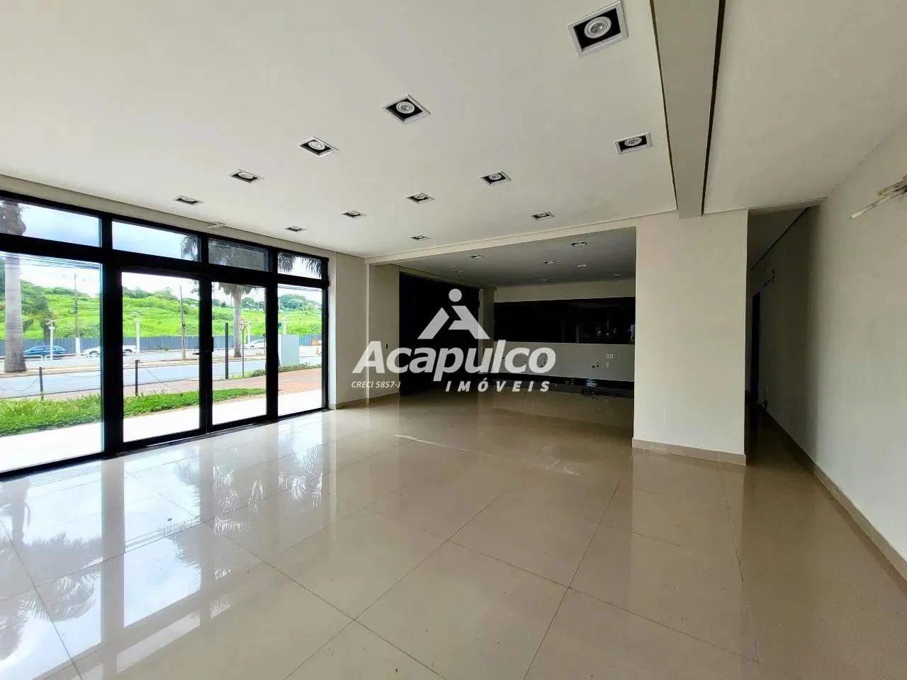 Salas comerciais para aluguel no Condomínio Edifício Comercial Nova York em Americana/SP.