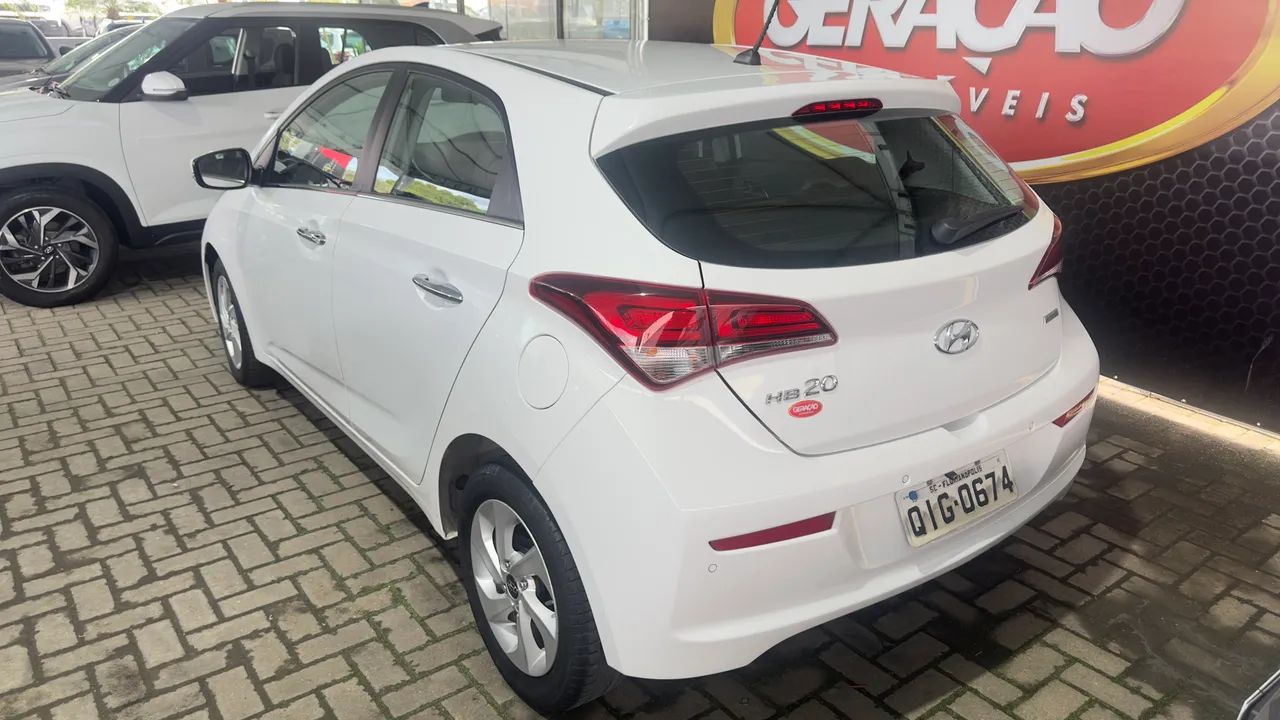 Hyundai HB20 Premium 1.6 Flex 16V Aut. 2017 - Foto 4