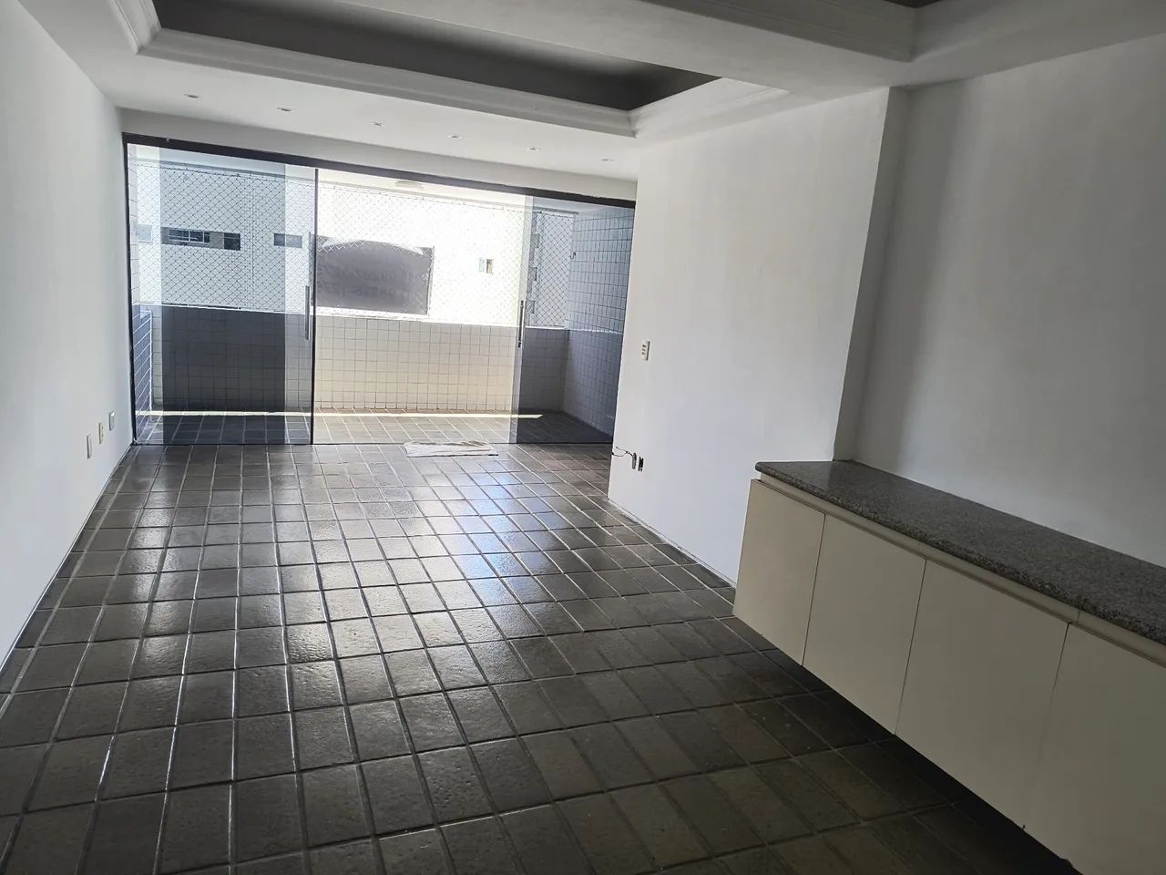 Alugo apt 120 m,  3 qrt 1st, Boa Viagem perto do Bode entre amigos