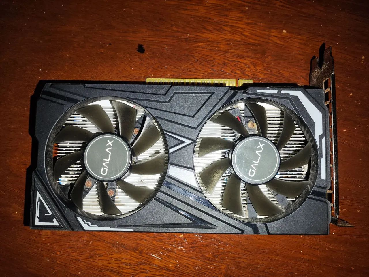 Placa de Vídeo 1650 Super 4GB