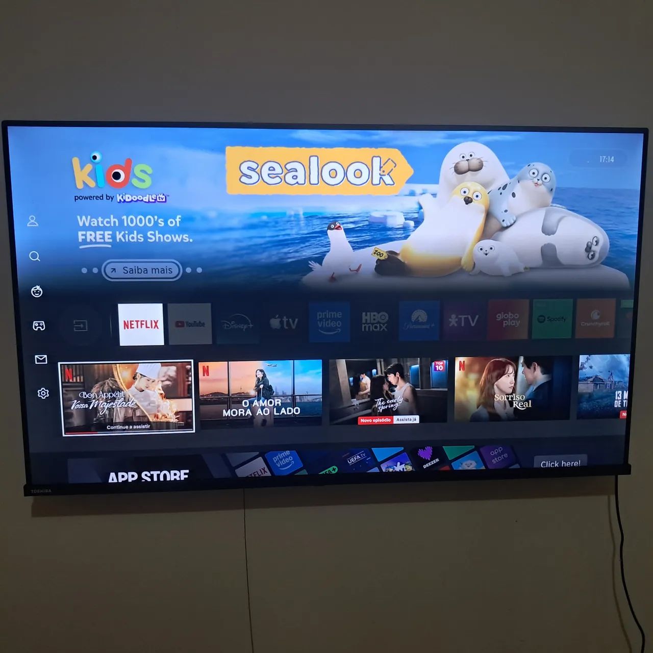 Smart tv toshiba 4k, 43 polegadas Bluetooth e comando de voz no controle  - Foto 3