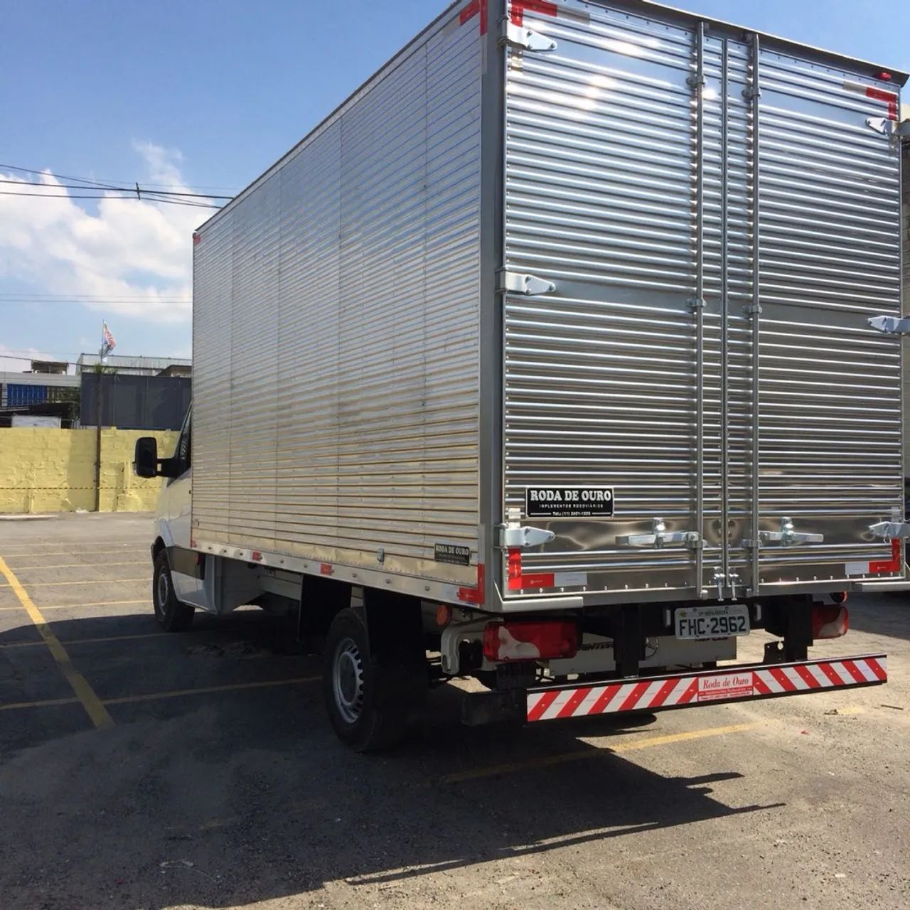 Mudanças (61) 99863/ 4471