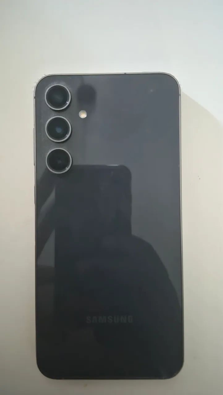 Samsung Galaxy s23 FE 256 - Foto 4