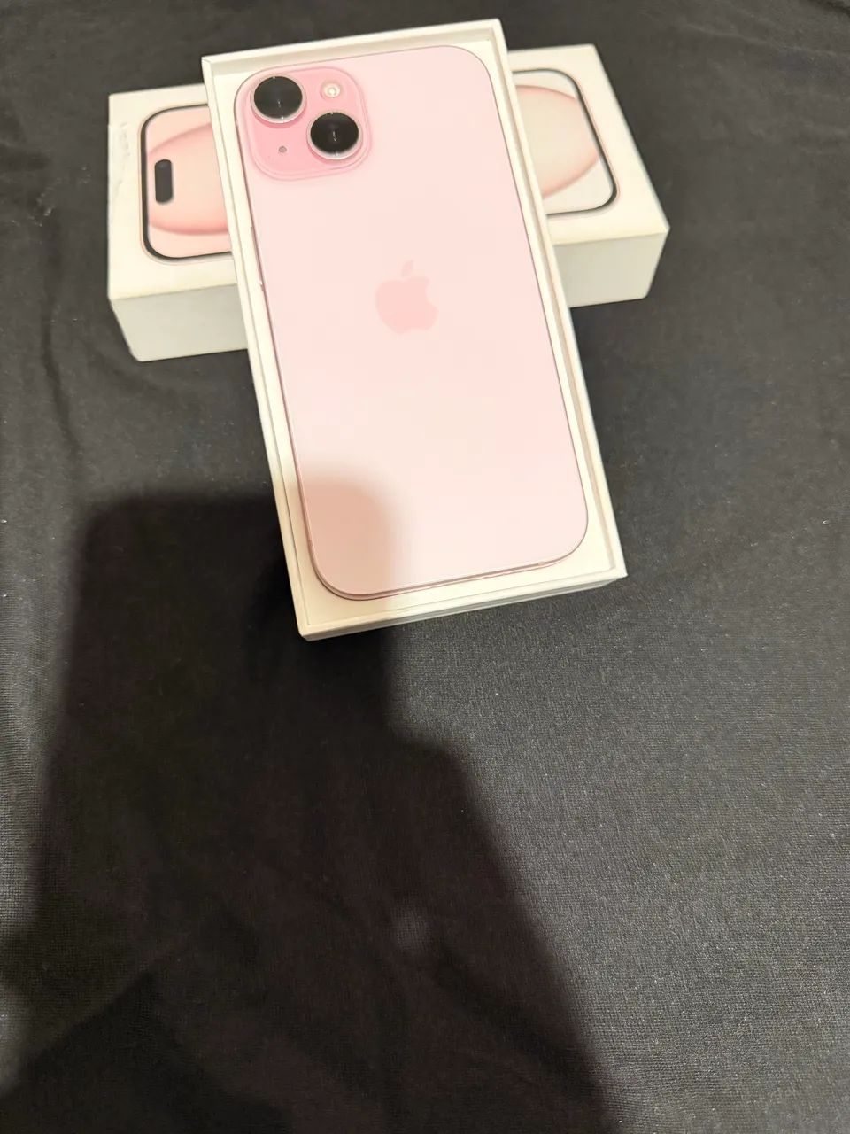 iPhone 15 conservado - Foto 3