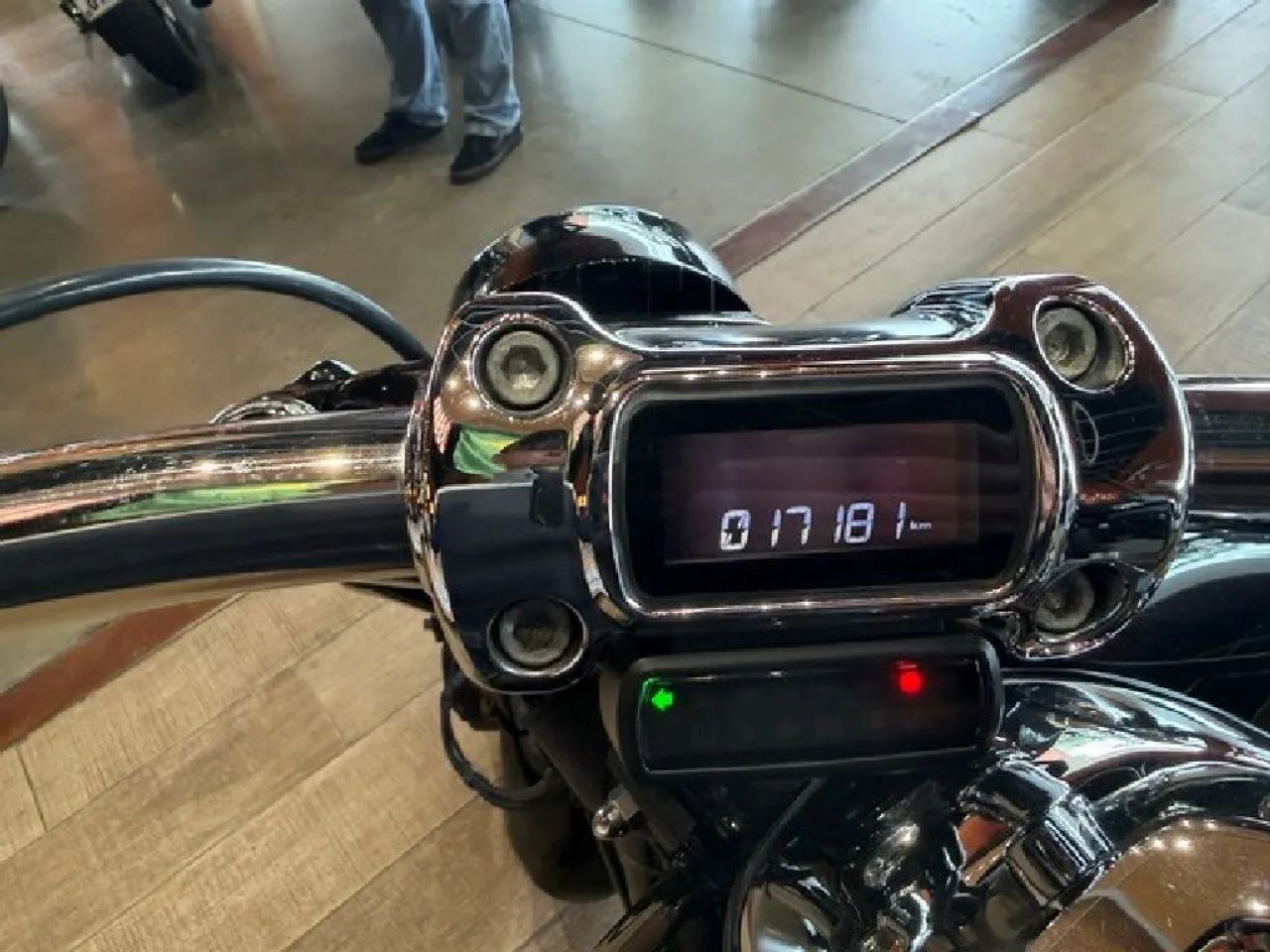 Harley-Davidson Softail Breakout SOFTAIL BREAKOUT - Foto 4
