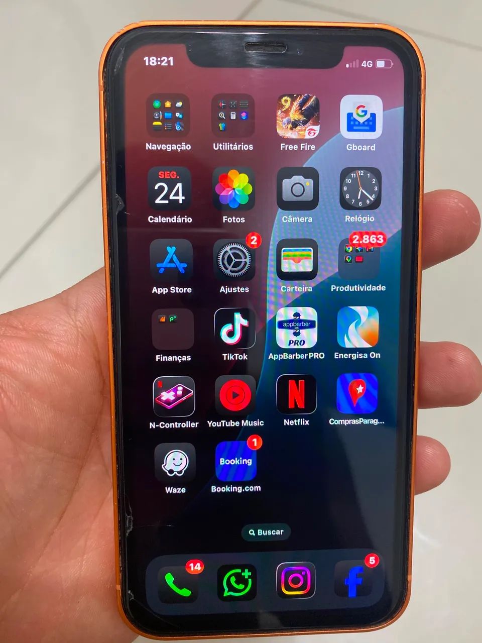 iPhone XR com carcaça do 17 pro max - Foto 4
