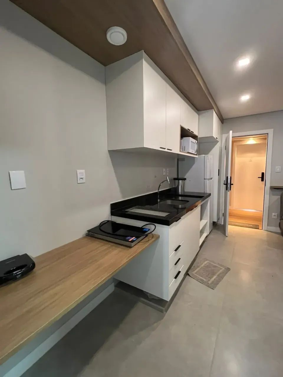 EDIFÍCIO IN BOULEVARD - ALUGO - TOTALMENTE MOBILIADO - Foto 4