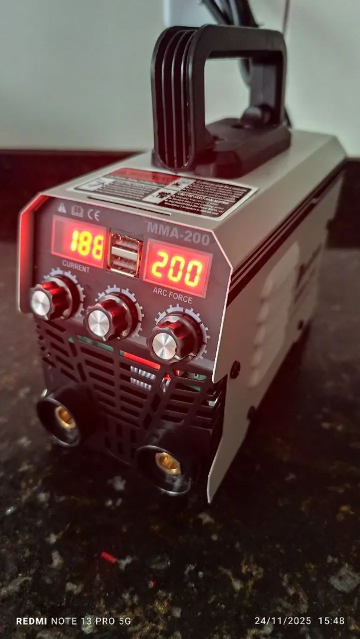Vendo máquina de solda nova tensão 127v - Foto 3