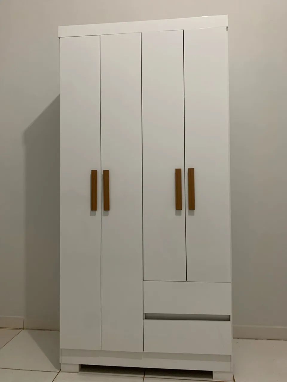Guarda Roupas 4 portas  - Foto 2