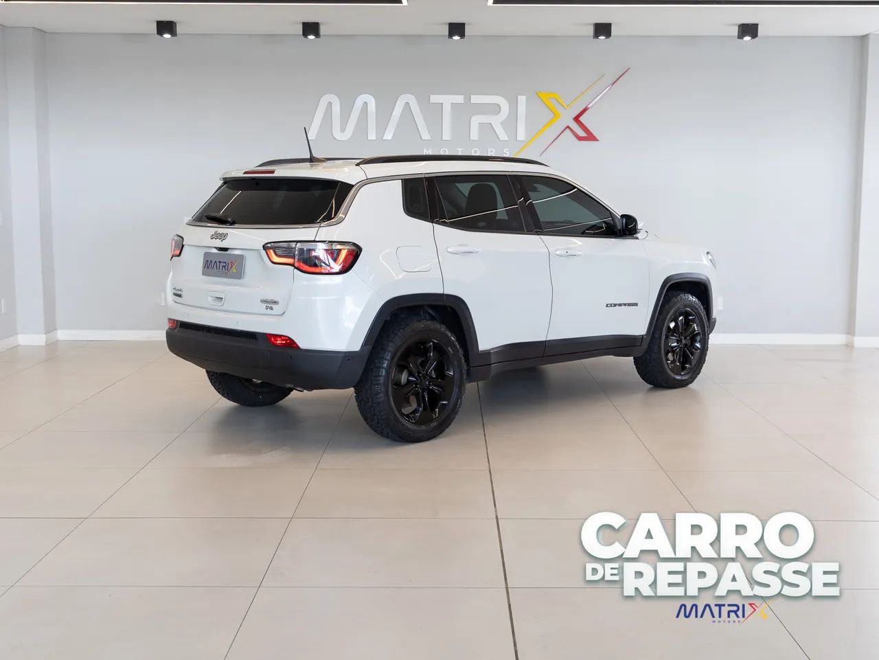 Jeep Compass Longitude 2.0 4X4 Dies. 16V Aut. 2017 - Foto 2