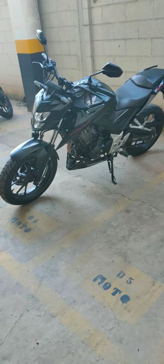 CB 300F 2023