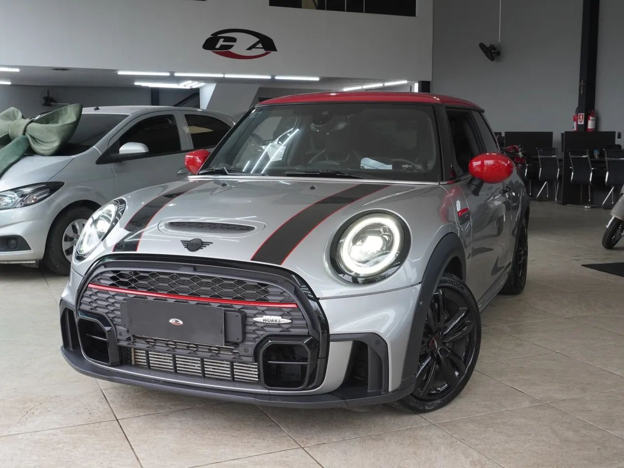 Mini Cooper 2.0 16V Twinpower Gasolina John Works 2P Steptronic 2024