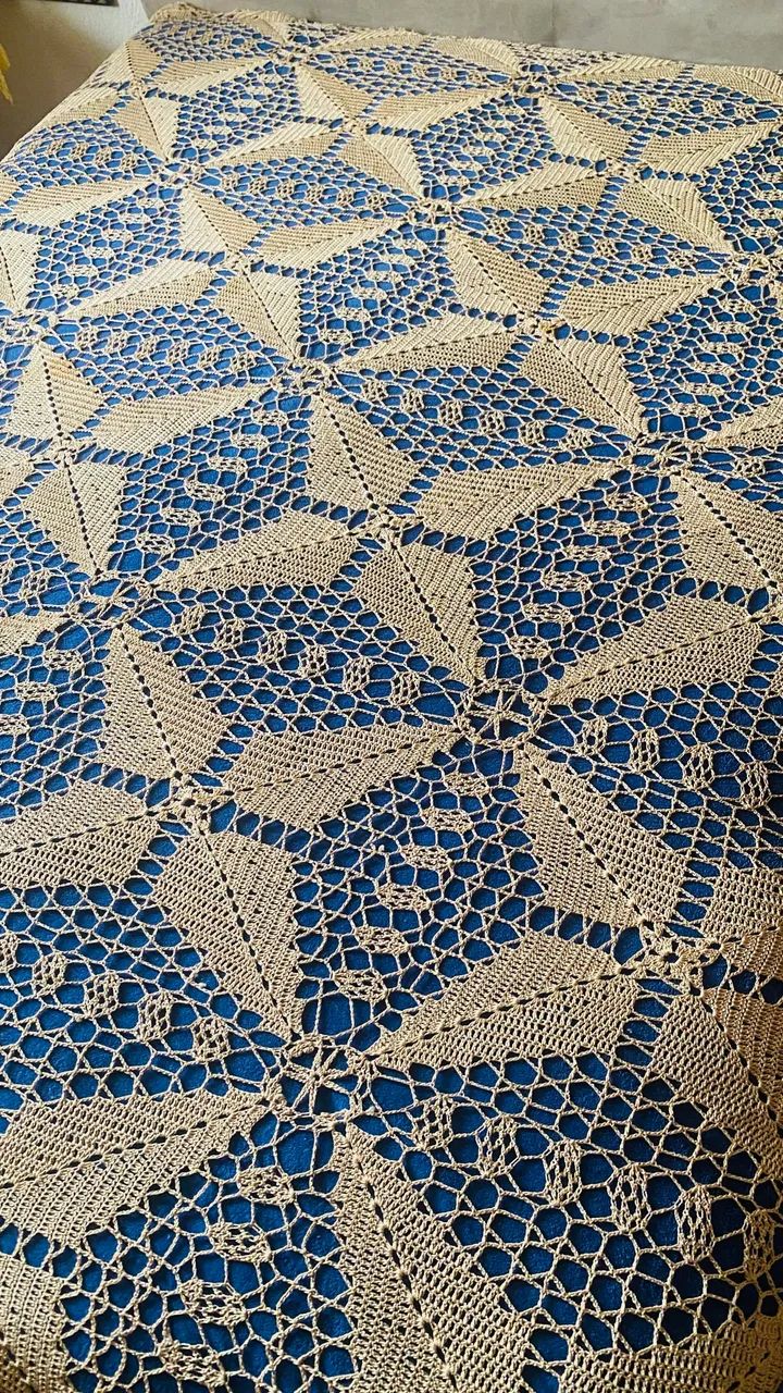 Colcha de crochê  para cama king ou Queem
