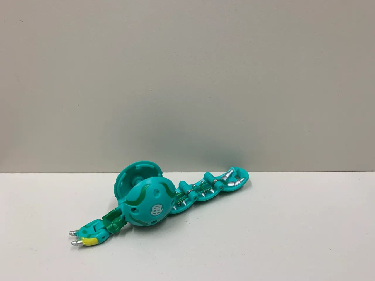 Bakugan Ventus Centipoid