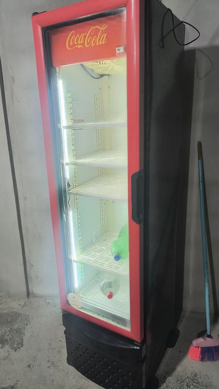 Vendo freezer coca cola slim  - Foto 4
