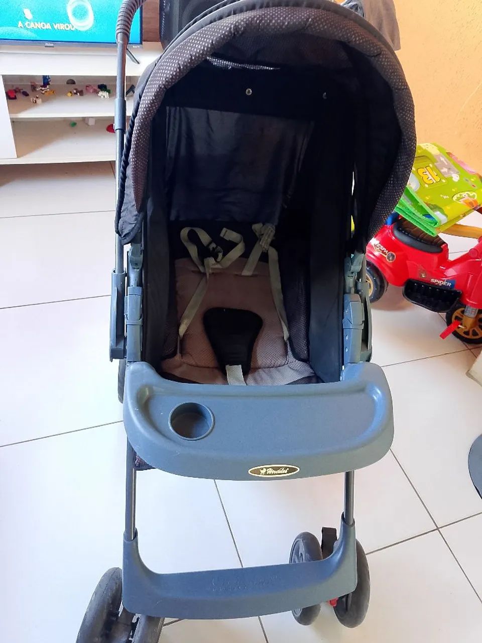 Carrinho de bebê reversível  - Foto 3