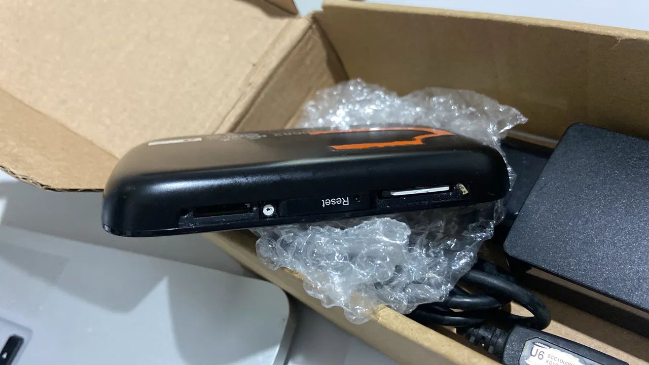 Modem roteador 4g portátil com chip  - Foto 3