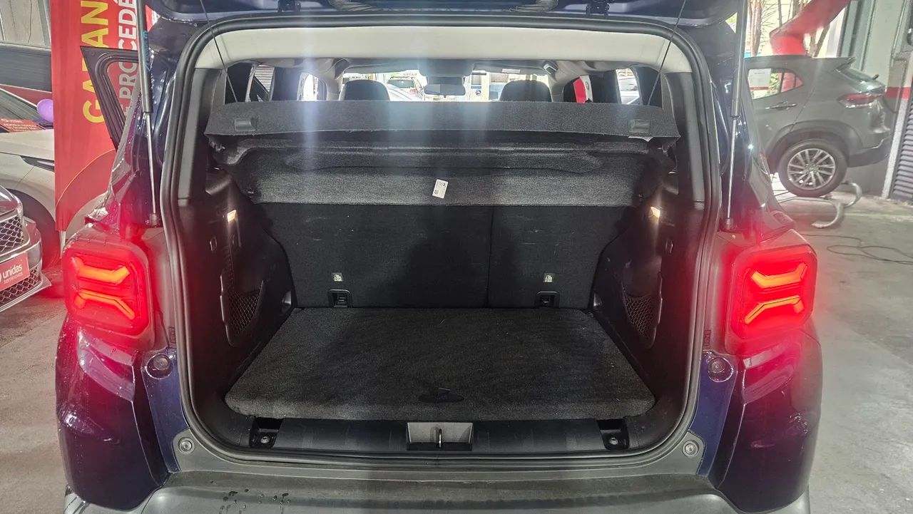 Jeep Renegade Long. T270 1.3 TB 4x2 Flex Aut., foto 16 de 20