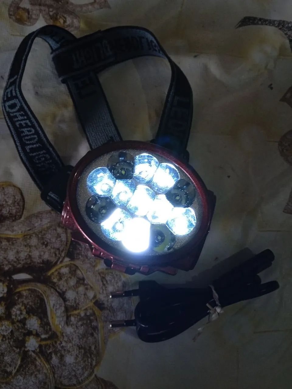 Lanterna de cabeça com led regulavel  - Foto 4