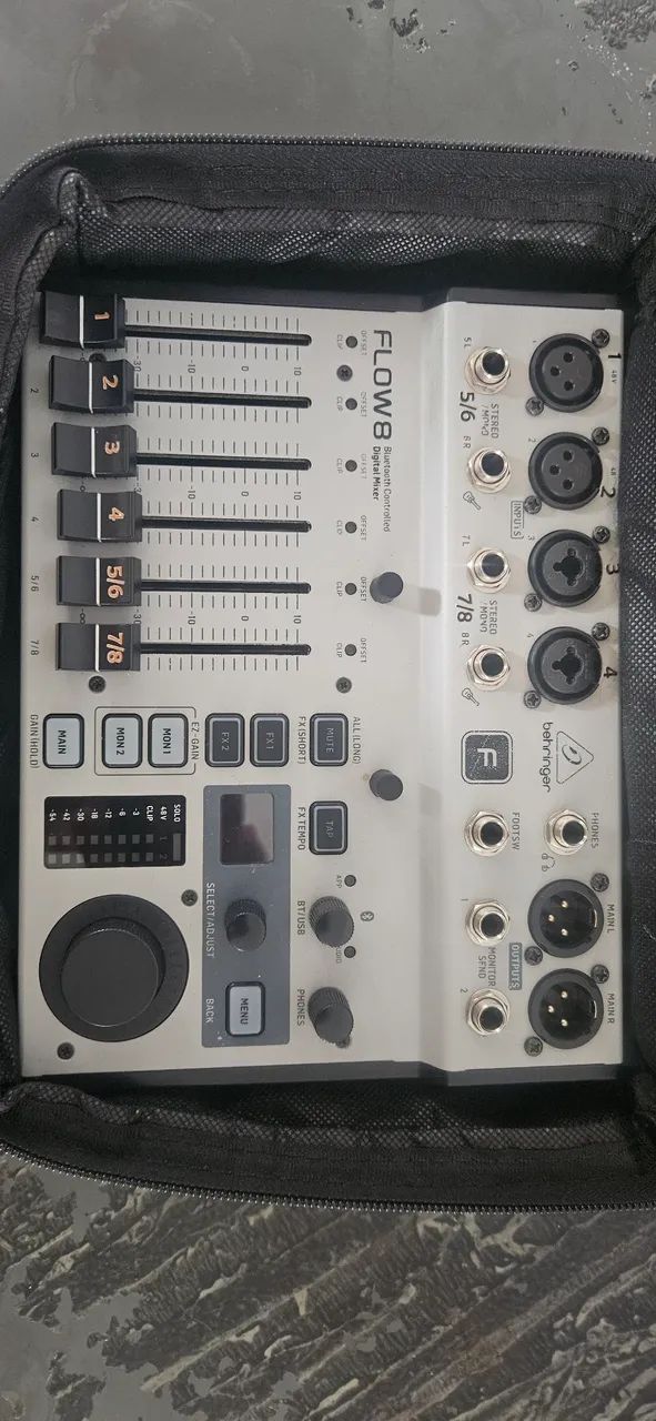 Behringer flow8 - Foto 3