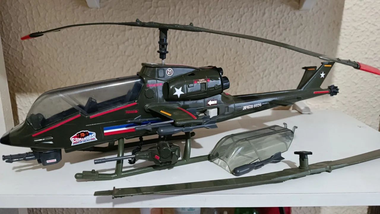 Jetcoptero de Combate Comandos em Ação 