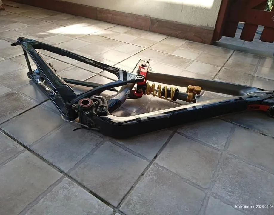 QUADRO INTENSE CARBINE PRO CARBON BOOST - Foto 5
