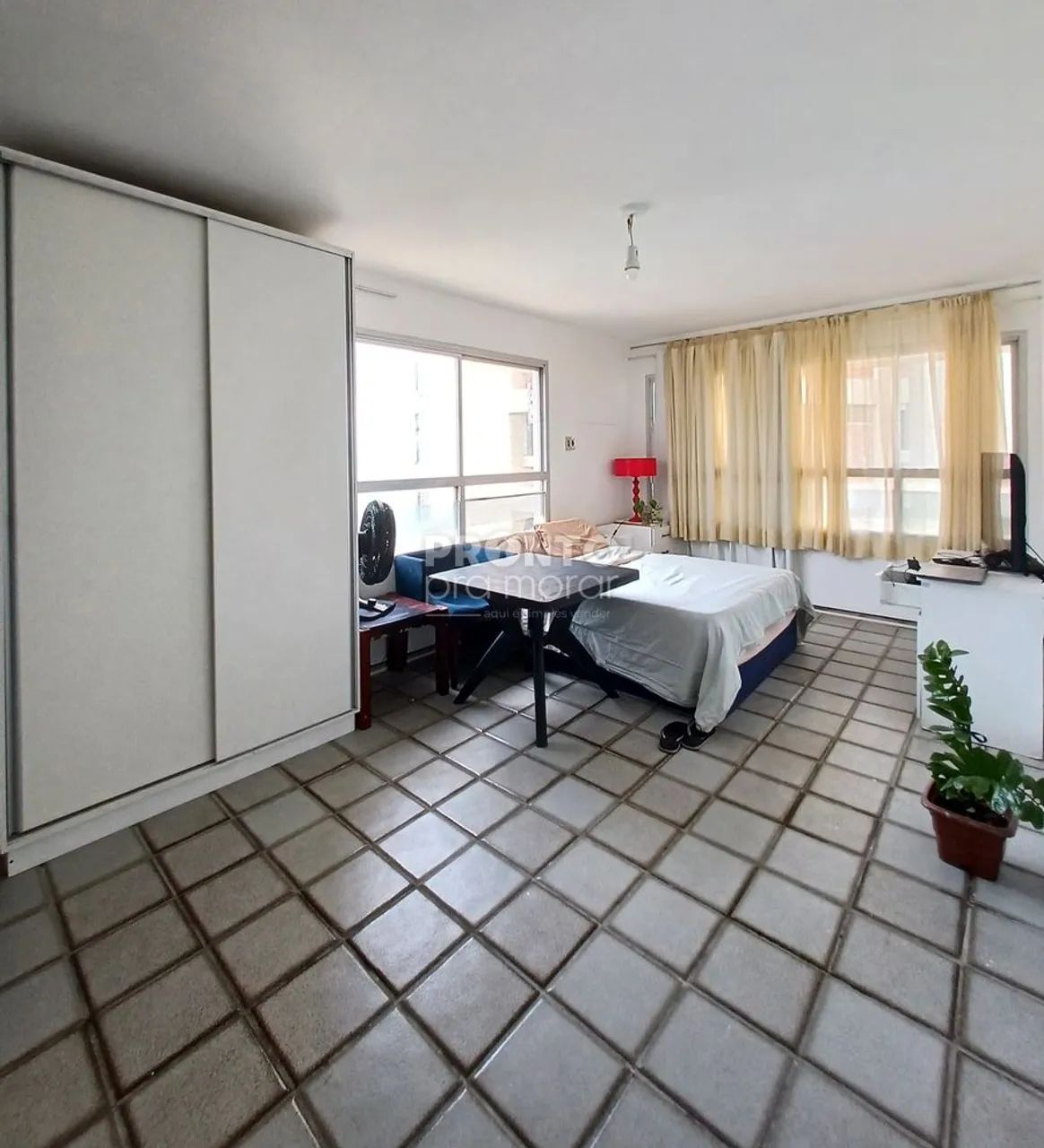 Apartamento com 3 quartos em Piedade