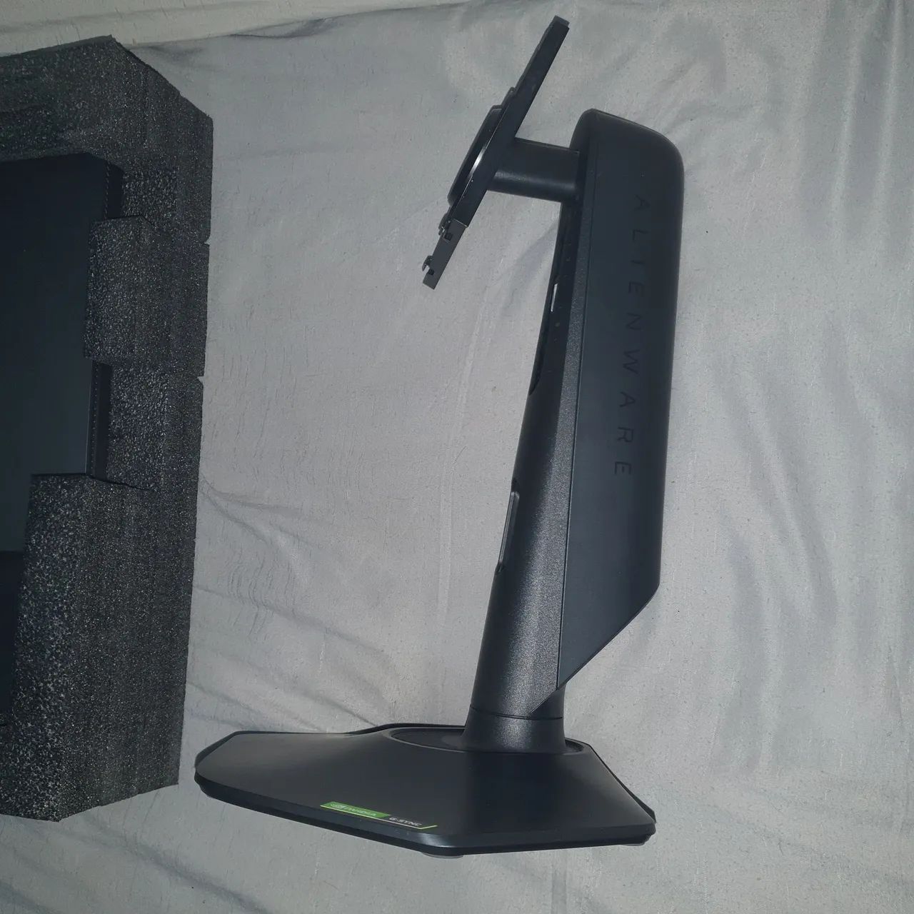 Monitor Alienware aw2724dm, 180hz, QHD, IPS - Foto 3