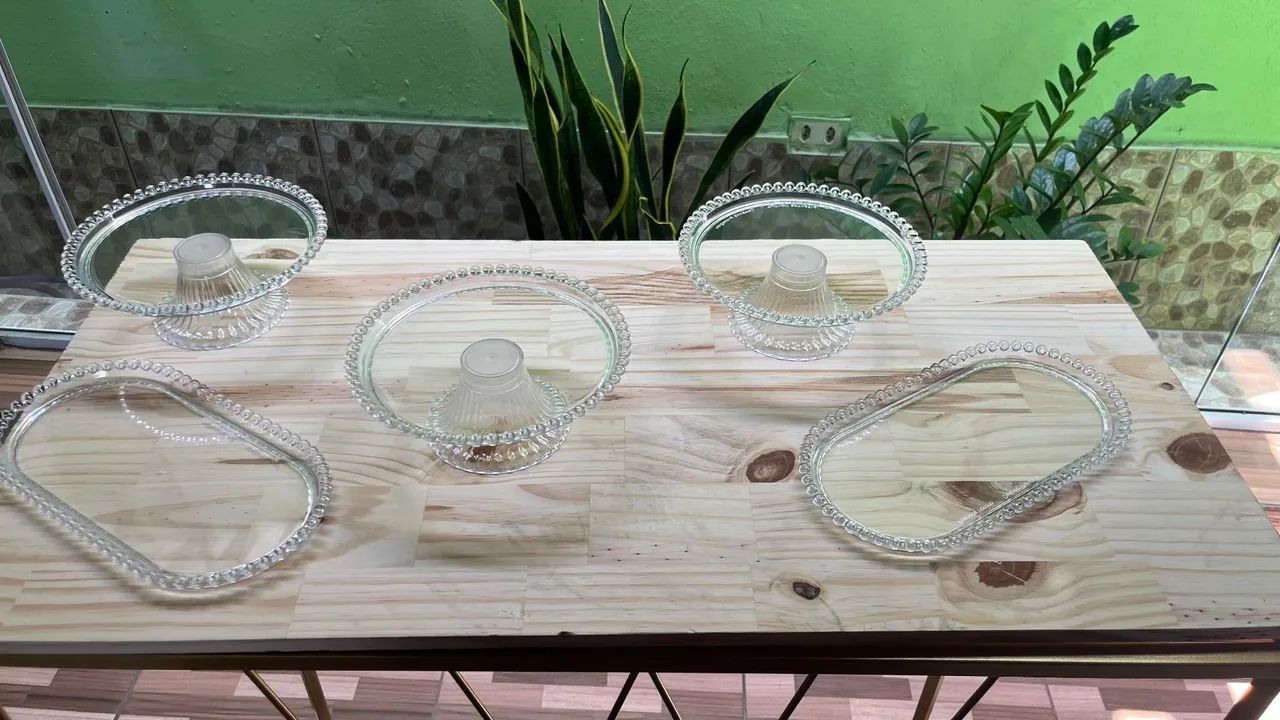 Alugo Kit mesas Treliça - Mesa para festas e decoração  - Foto 4