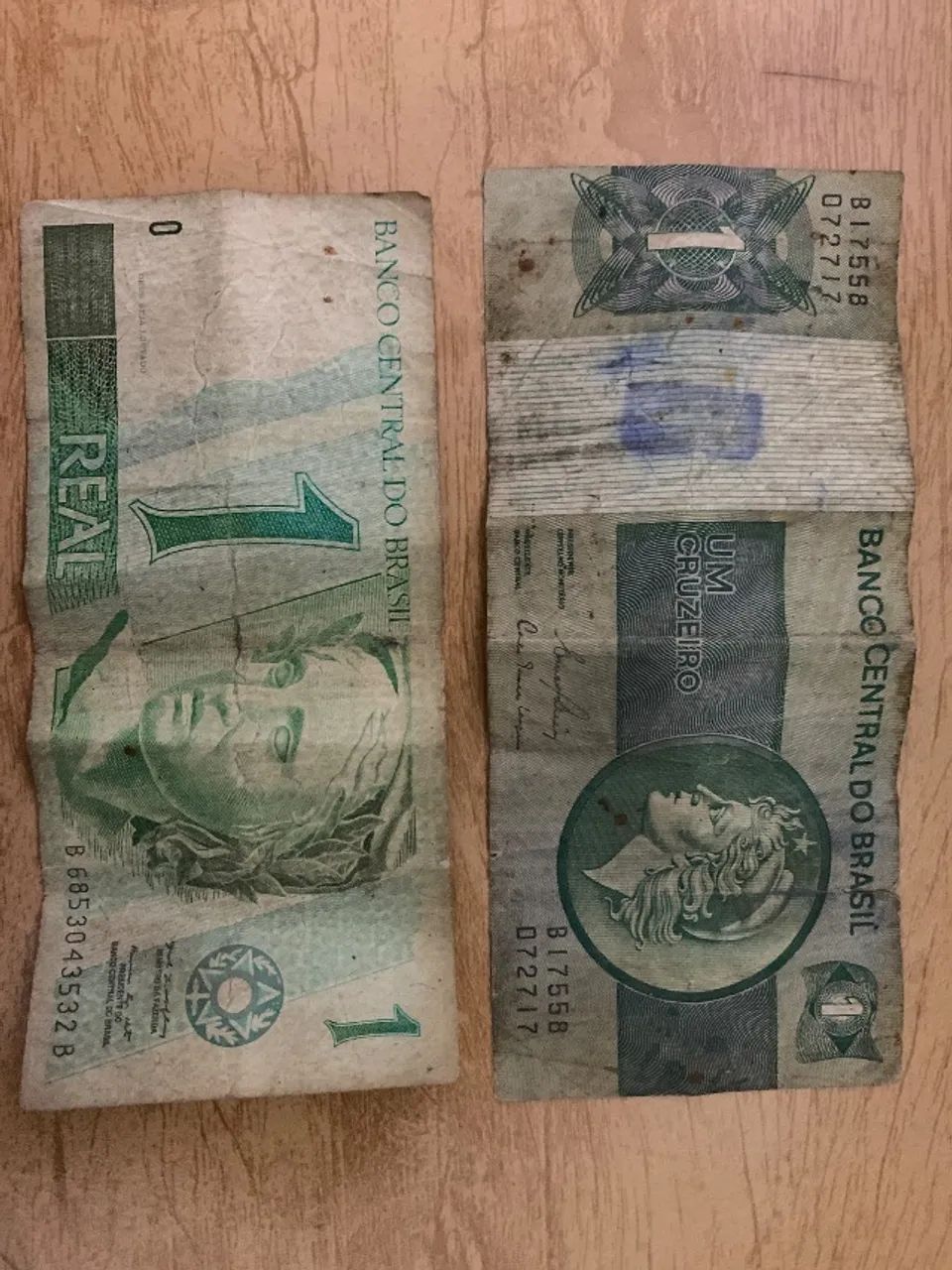 Cédulas e moedas antigas  - Foto 3