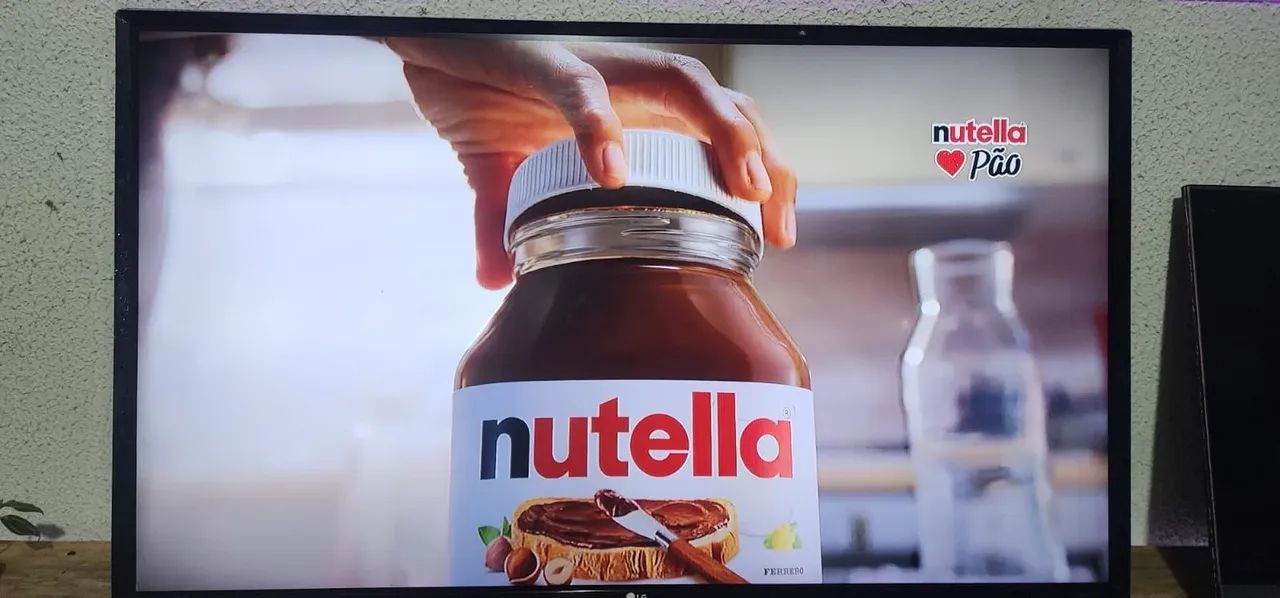 TV 43 polegadas smart com cabo controle todos apss YouTube e Netflix é d mais  - Foto 4