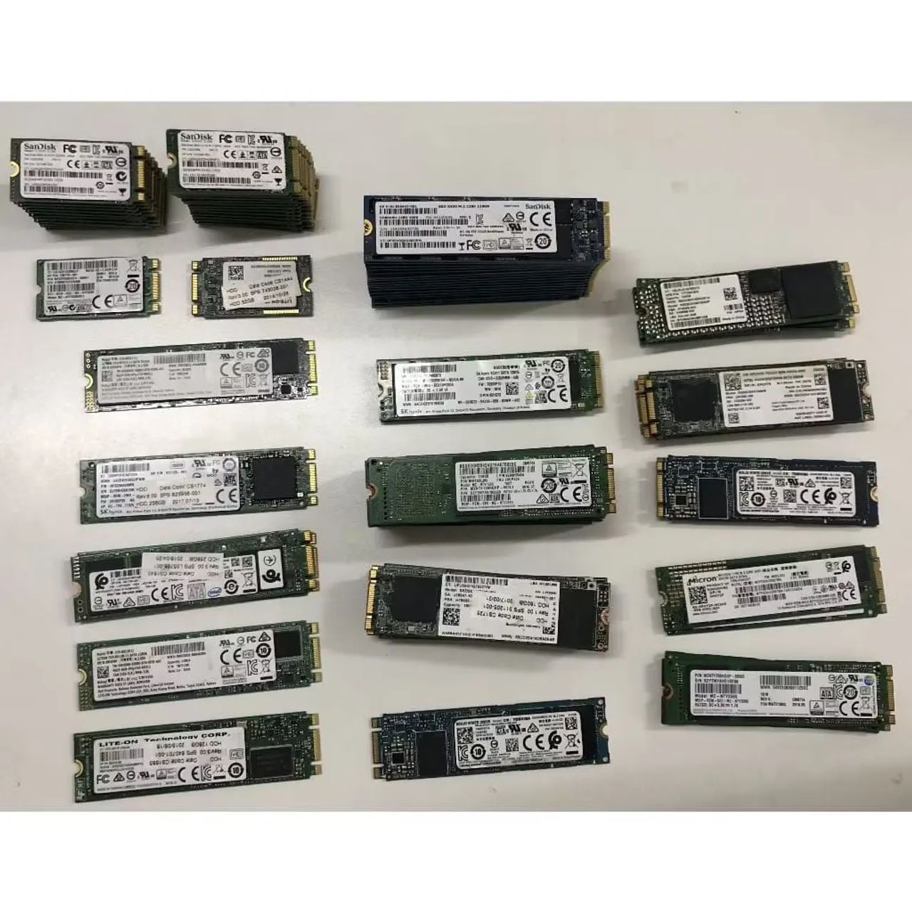 SSD M2 NVME 256GB MARCAS VARIADAS - Foto 2