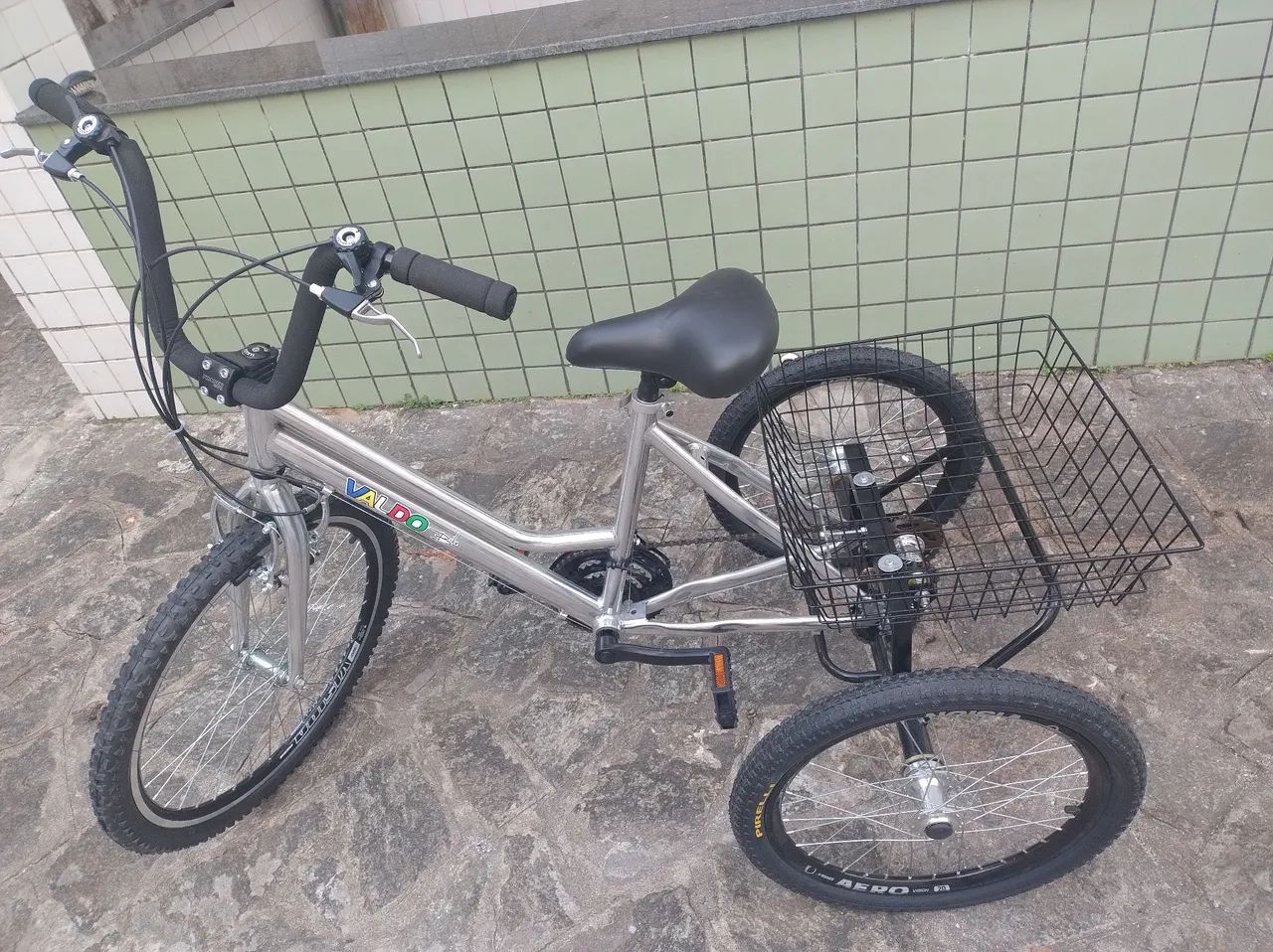 Bicicleta triciclo de alumínio 