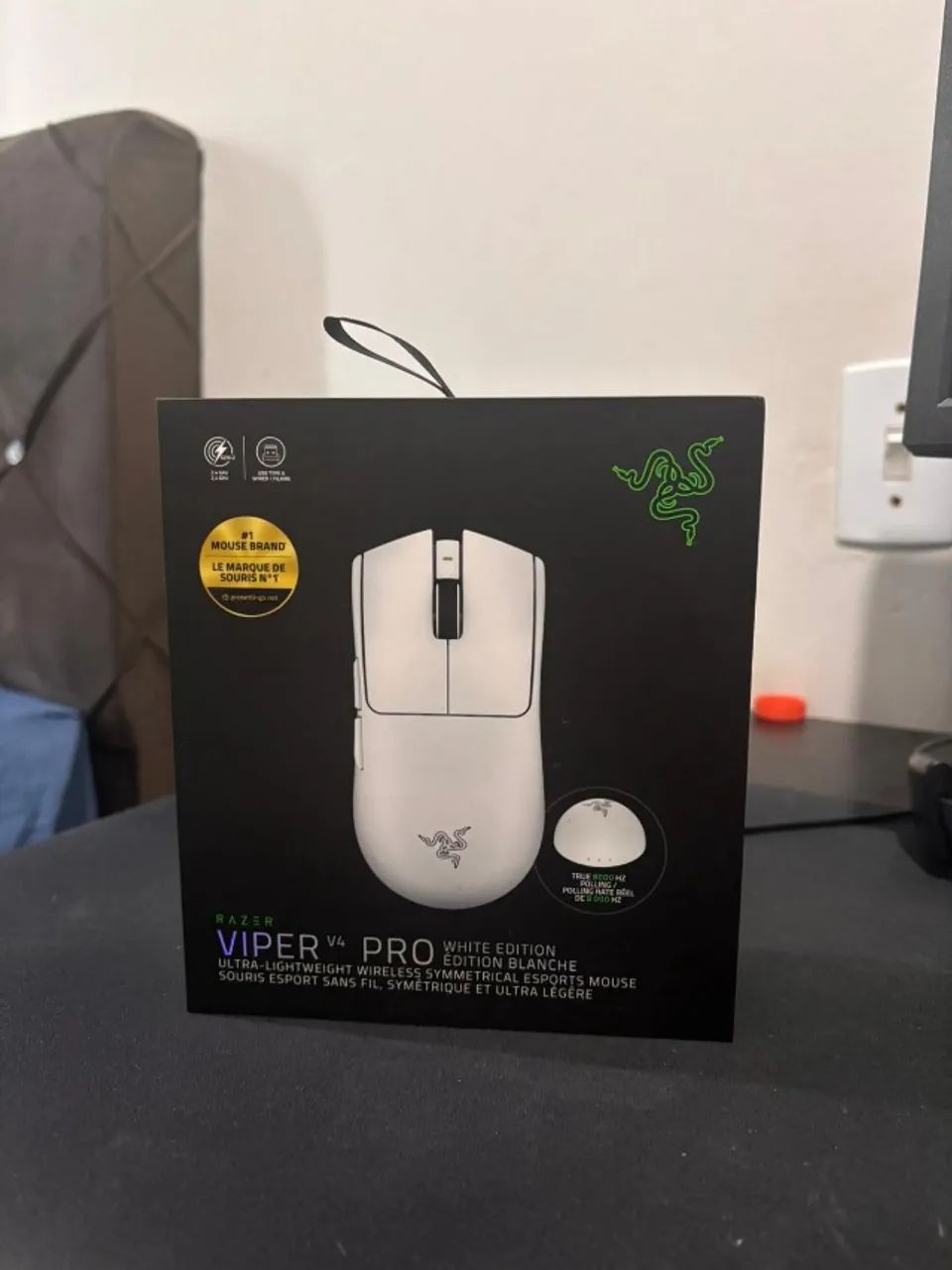 Mouse razer viper v4 (LACRADO)