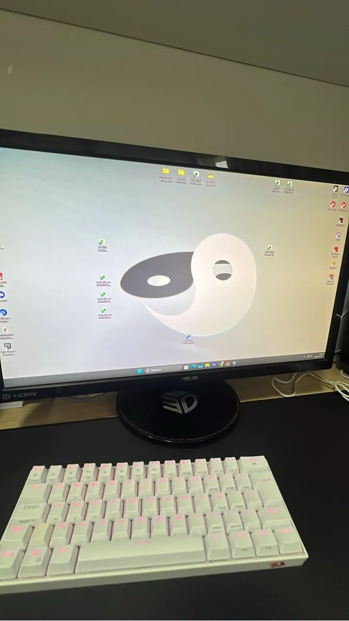 Monitor ASUS 144hz 24?