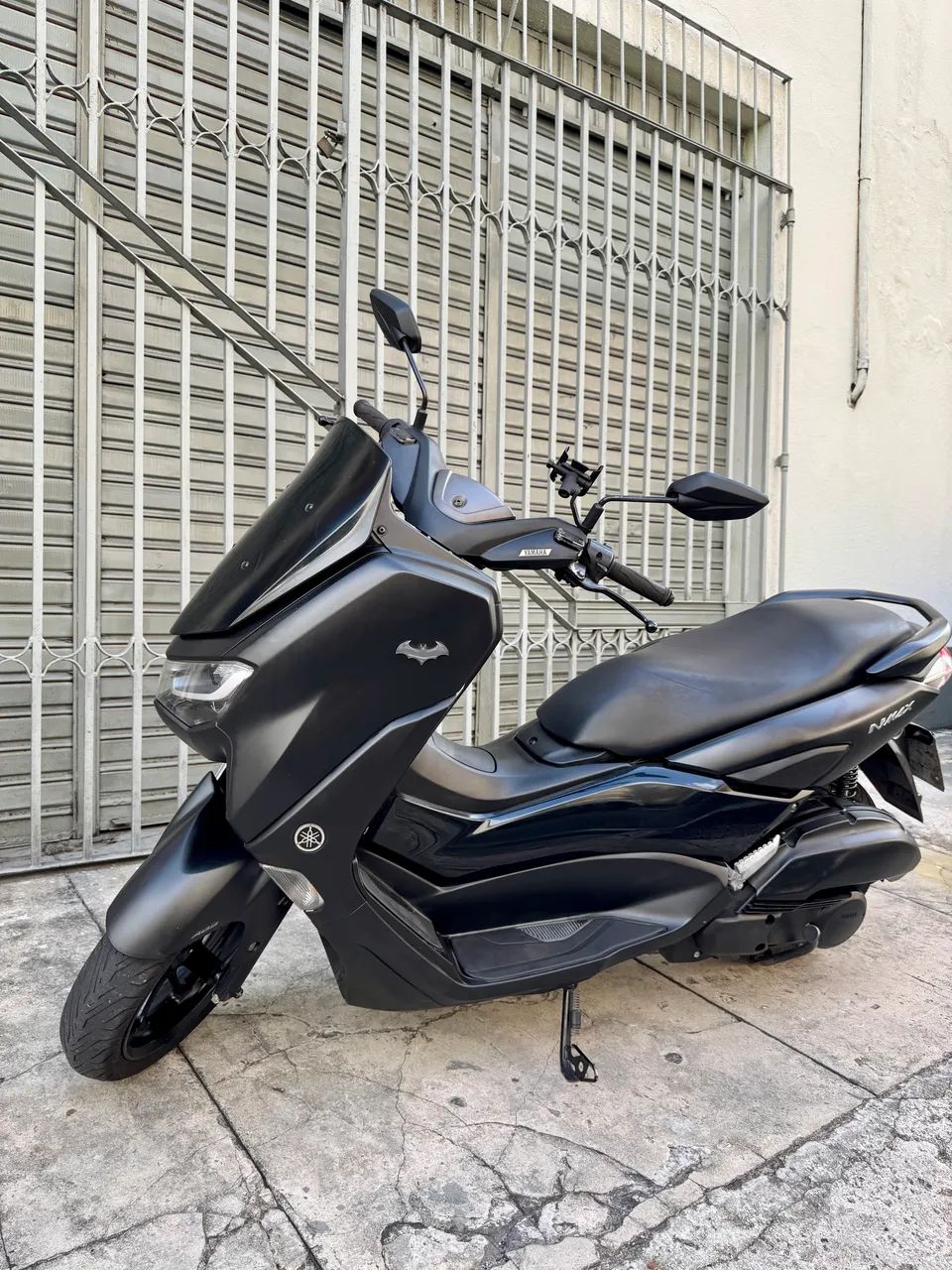 NMAX PRETA MODELO 2022
