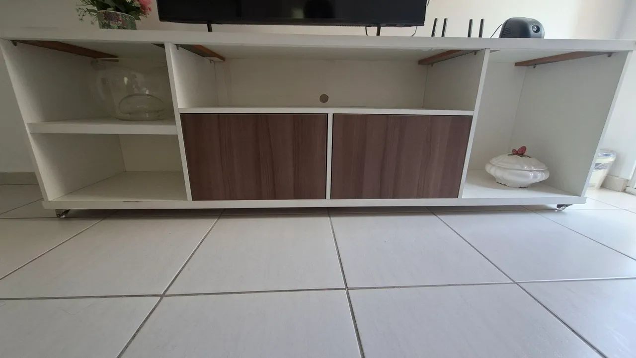 Rack/móvel para TV - 2,03 m