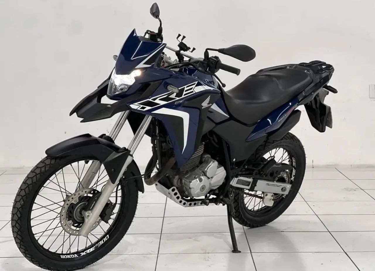 Honda XRE 300 - Foto 2