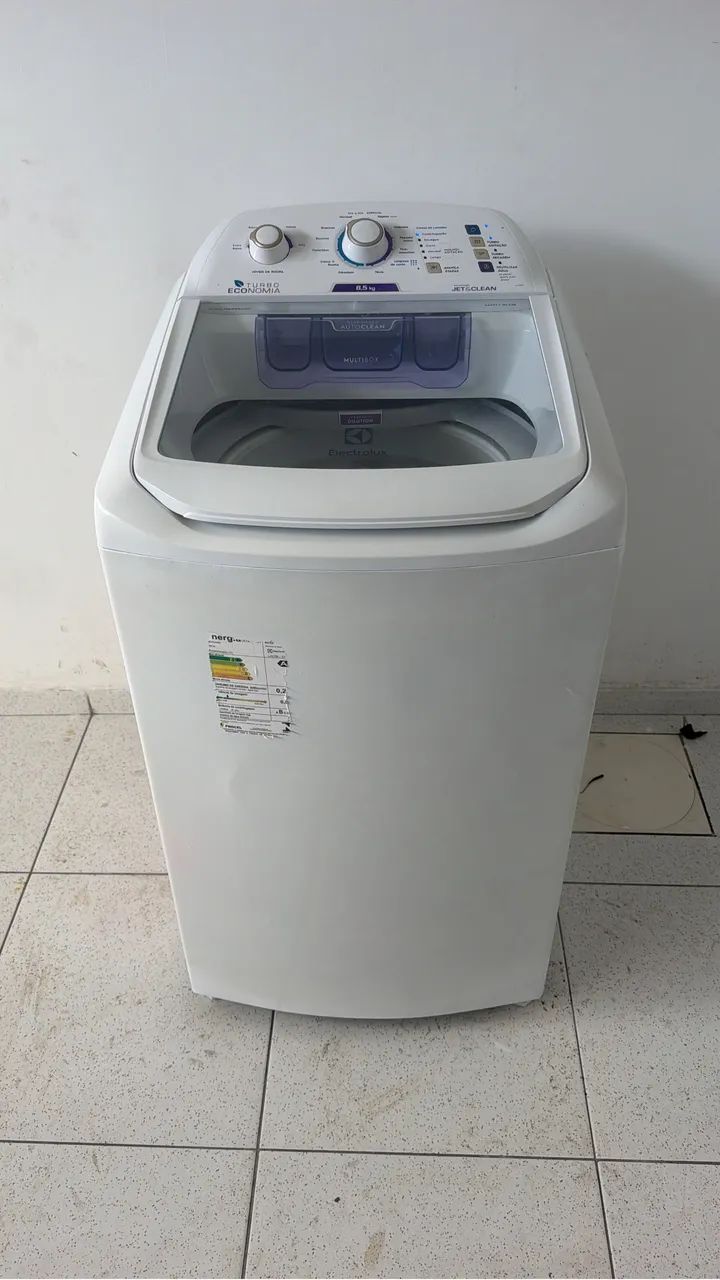 Máquina de larvar semi nova - Foto 5