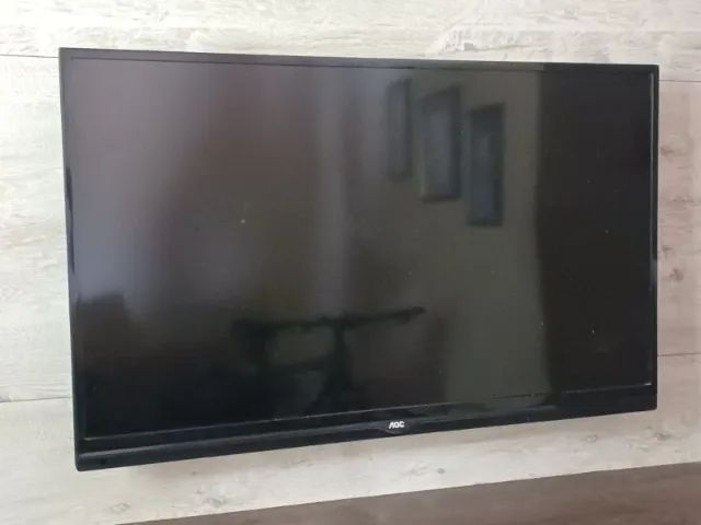 TV AOC com defeito - Foto 2