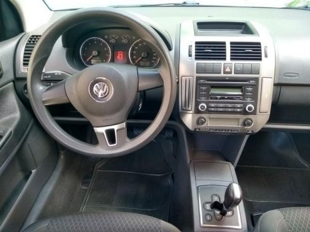 Volkswagen Polo Sedan CONFOT. IMOTION 1.6 4P - Foto 11