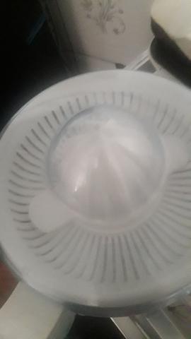 Espremedor e batedeira tudo 100 reais - Foto 3