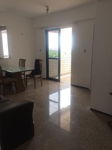 Alugo apartamento em frente a pracinha da Lagoa - Foto 4