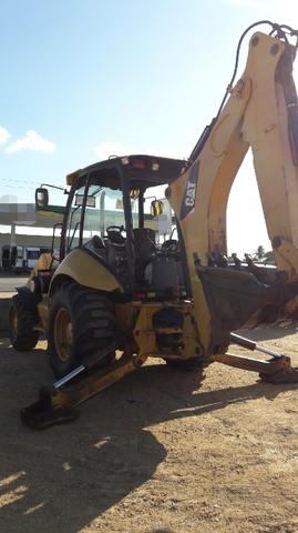 RETROESCAVADEIRA CATERPILLAR ( Leia o anúncio) - Foto 4