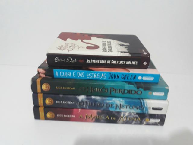 Livros usados - Foto 2