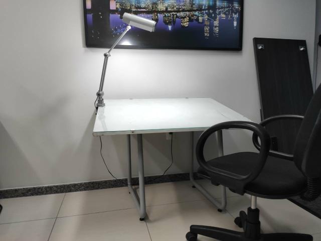Mesa de desenho sem luminaria