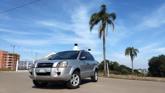 Vendo Hyundai Tucson manual com GNV - Foto 3