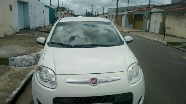 VENDO (Troco por carro de menor valor)