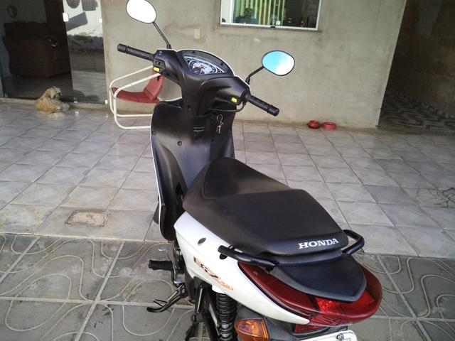 HONDA BIZ 100 2015 - Foto 5