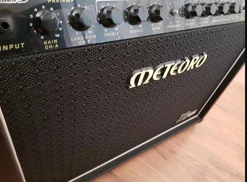 Amplificador Guitarra Meteoro Mck 200 (200w) - Foto 2